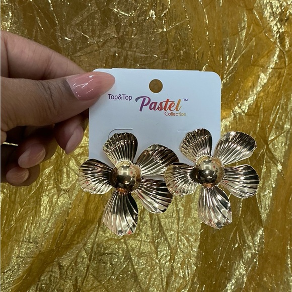 Jewelry - Gold Statement Flower Earrings – Bold & Beautiful - by Top&Top Pastel Collection